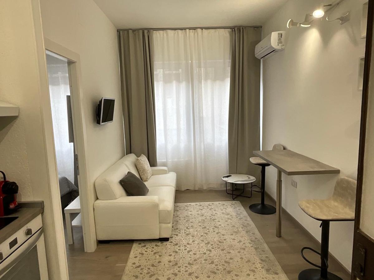 Apartamento Bilocale San Giovanni Design Apartament Roma Exterior foto